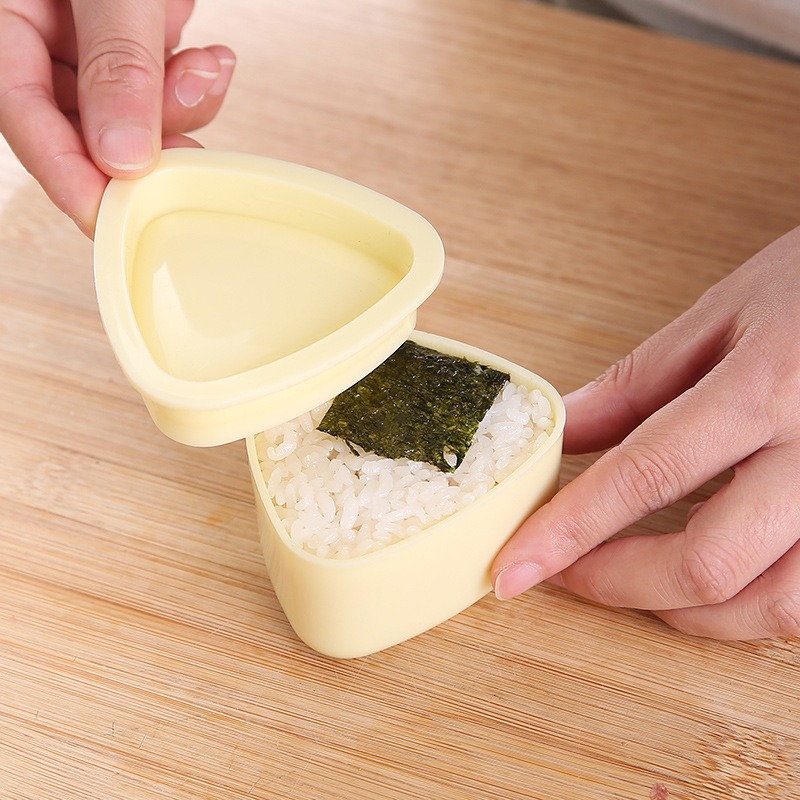 1/2Pcs Triangular Plastic Sush - Baby Food Japanese recension och pris